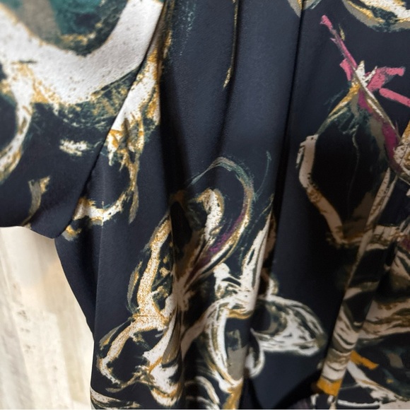 Seven7 Melissa McCarthy Blue Long Sleeve Floral With Front Pockets Tunic 3X - Picture 6 of 16